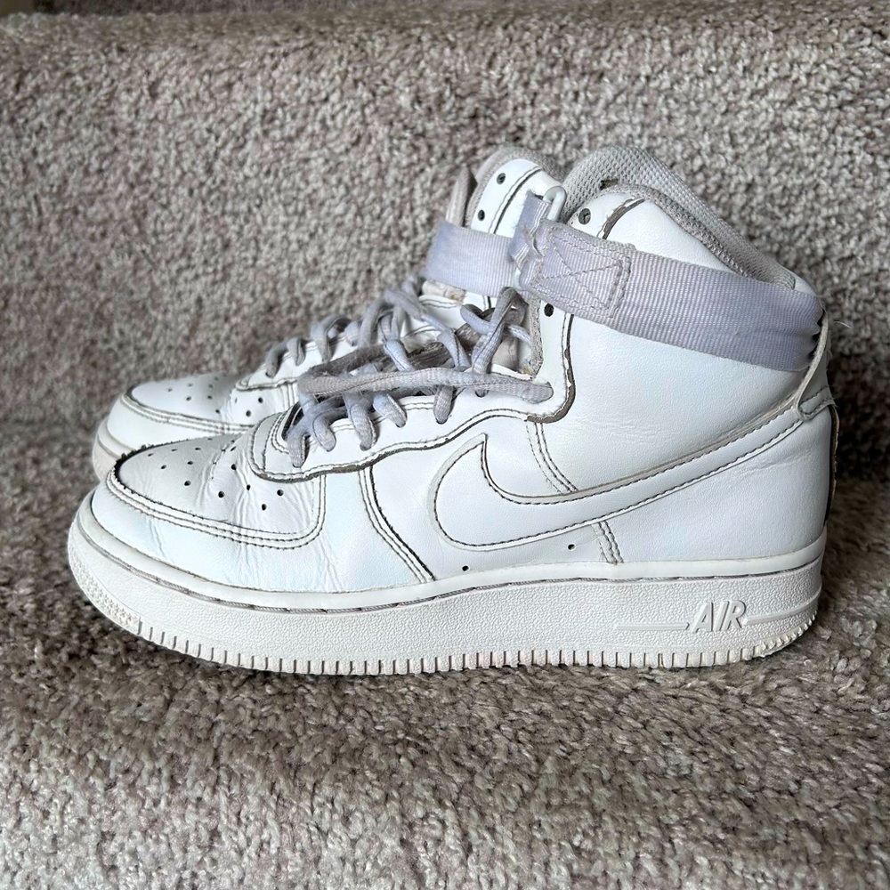 Nike Air Force 1 Mid LE Shoes AF1 size Youth 4